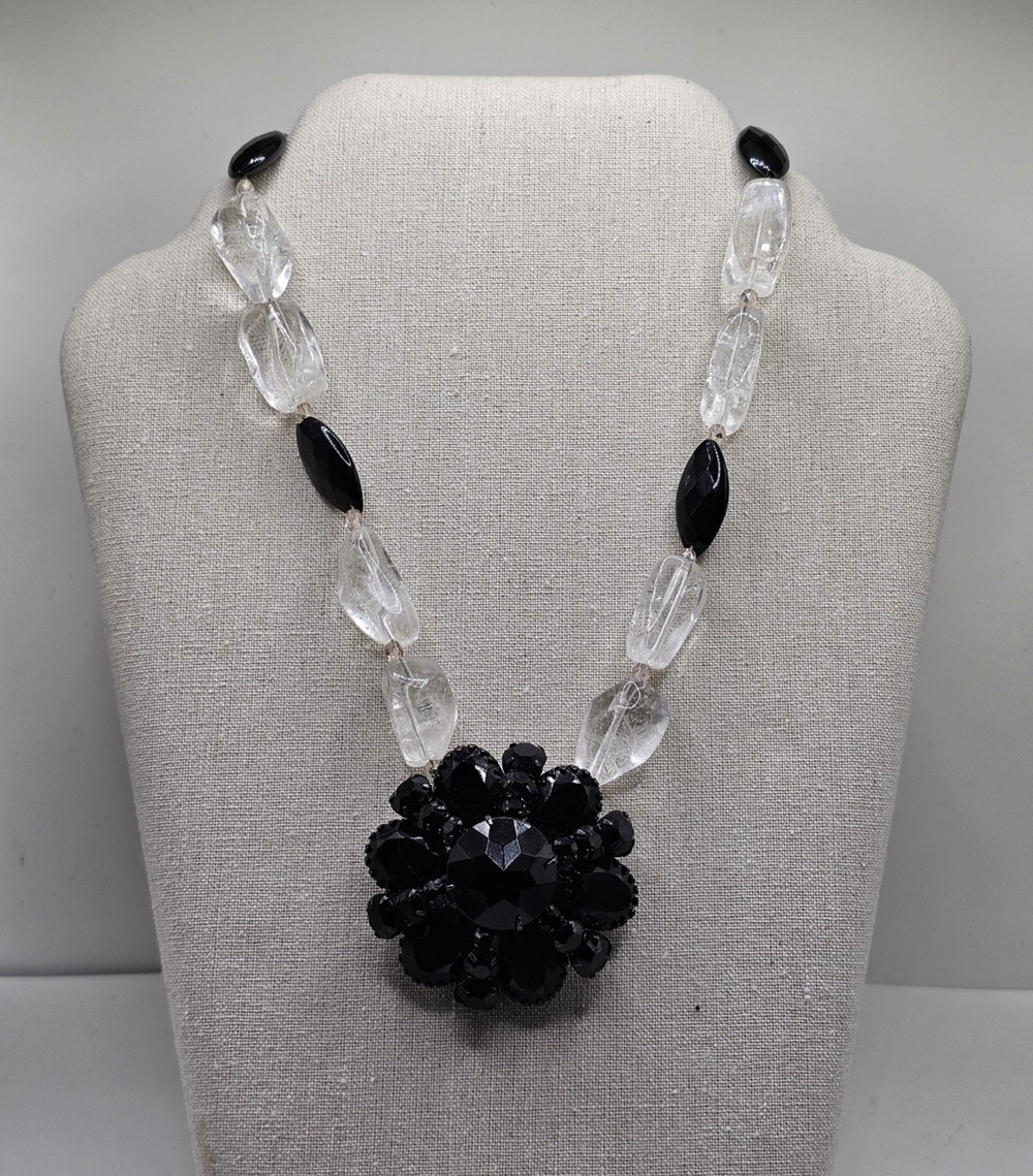 Vintage Regency Clear Spinel & Black Rhinestone Glass Flower Statement Necklace